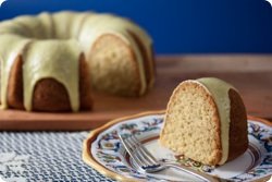 Olive Oil Rosemary Semolina Cake