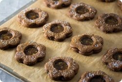 Gingerbread Marmalade Sandwich Cookies Gingerbread Marmalade Sandwich Cookies